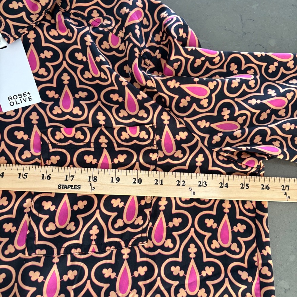 NEW Rose + Olive Womens XL Geometric Print Long Sleeve Button Up Blouse Artsy - Picture 7 of 8